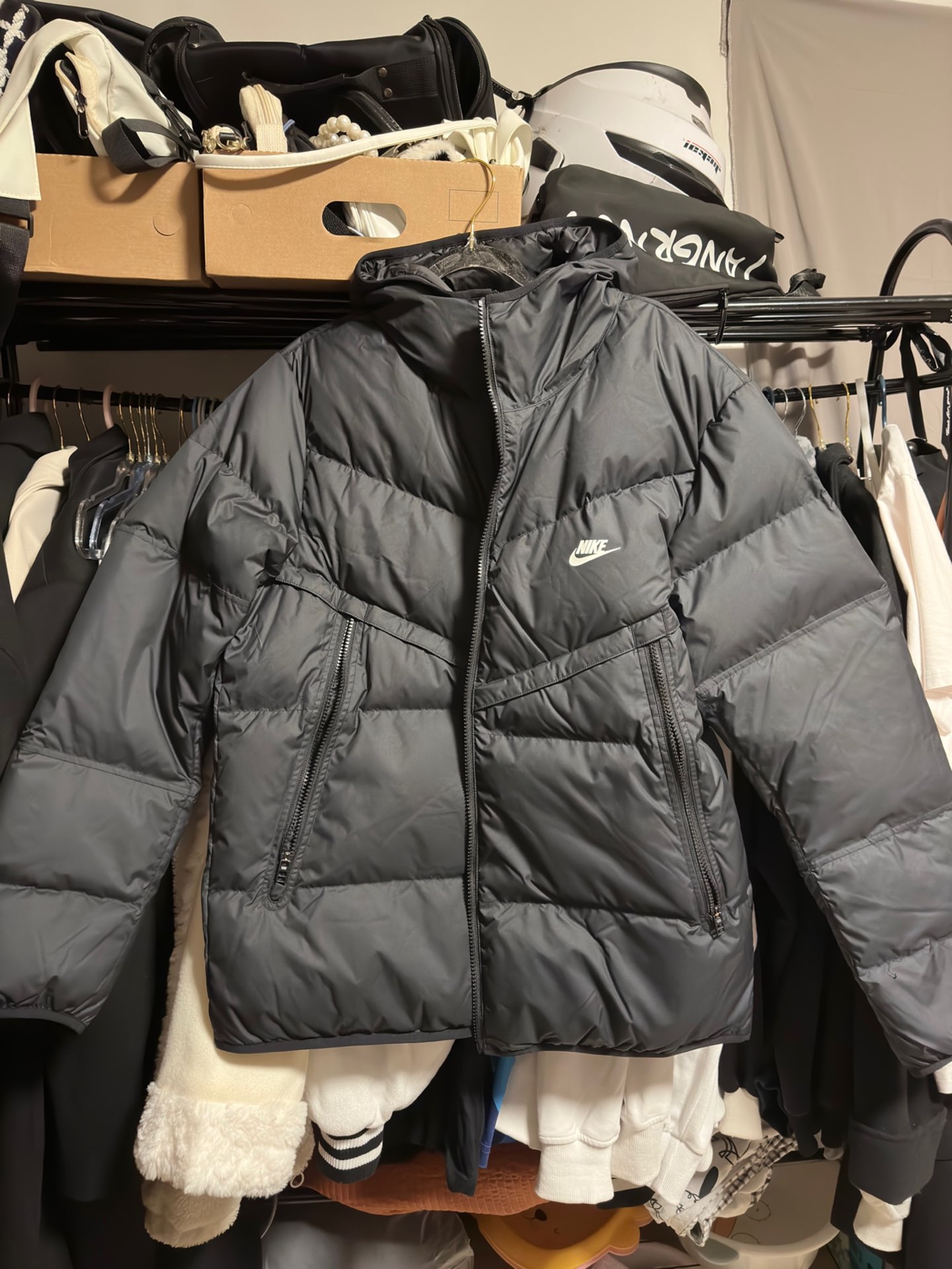 custom review-Nike Men's Logo Print Zip-Up Pocket Hooded Down Jacket Black