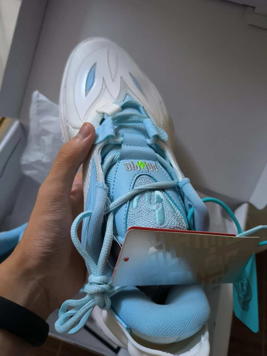 custom review-LiNing Wade All City 11 V2 Cushioning, Wear Resistant Low Top Basketball Shoes Men's Mist White
