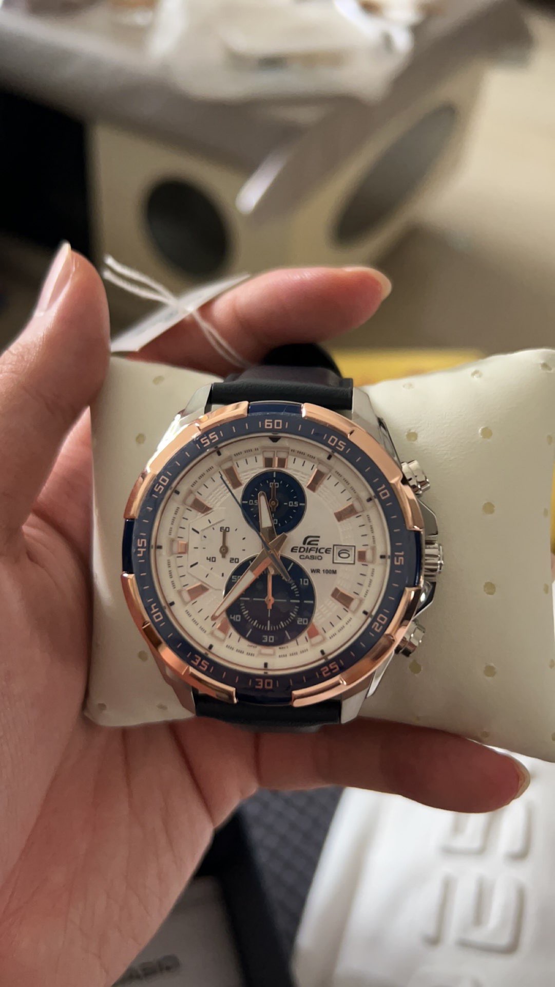 蓝白撞色表盘设计太好看了 casio 卡西欧 edifice 赛车码表 撞色玫瑰