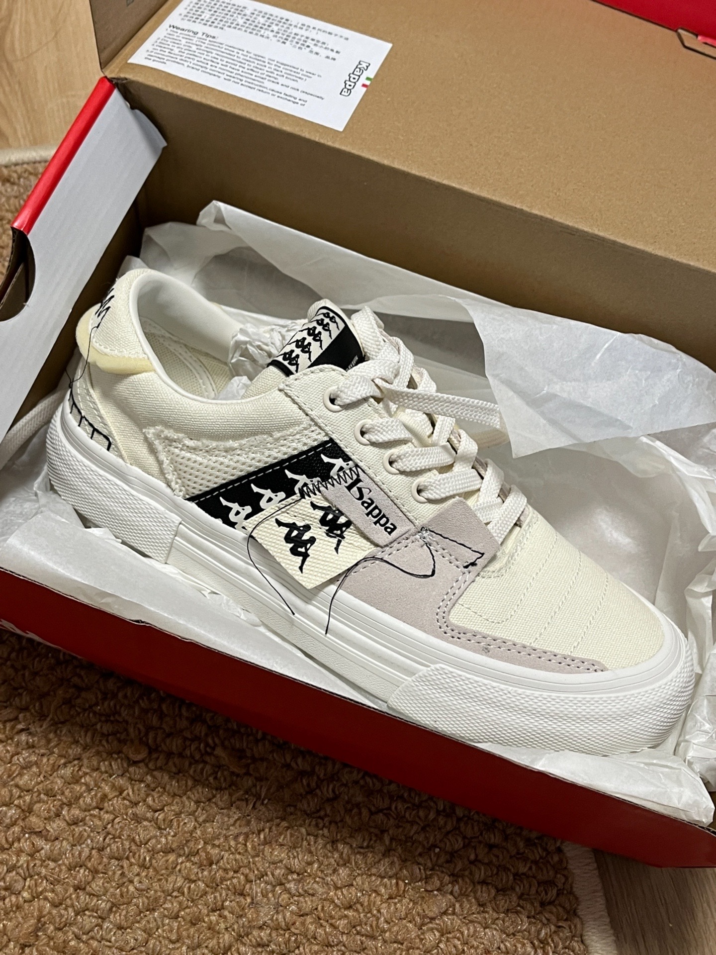 爱她就送她背靠背kappa!我的鞋柜真的缺一双这样的小白鞋!