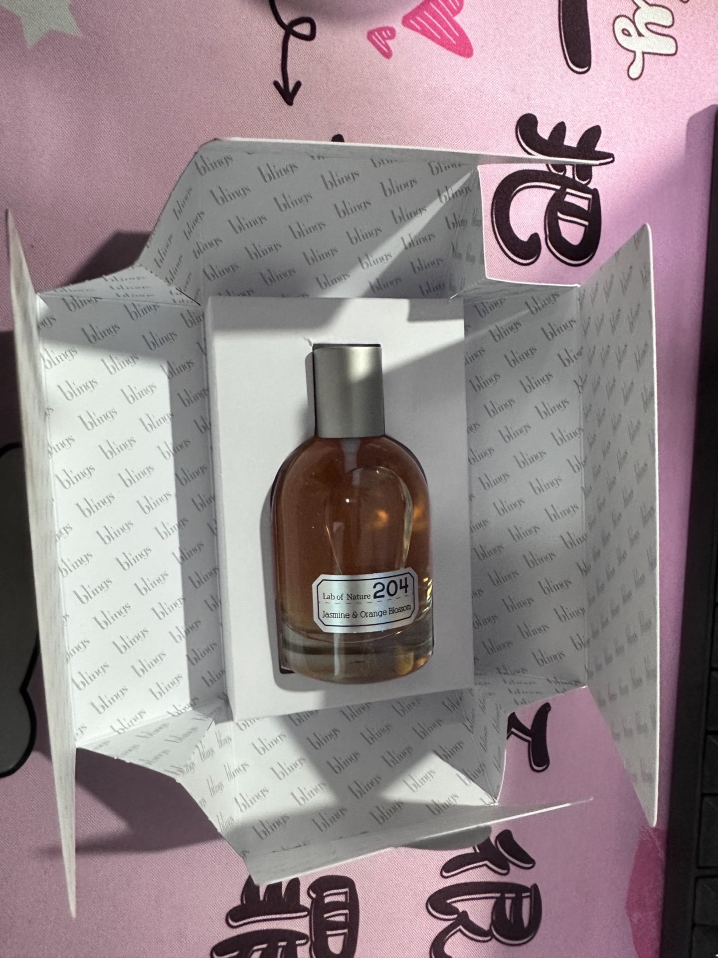 blings自然实验室香水