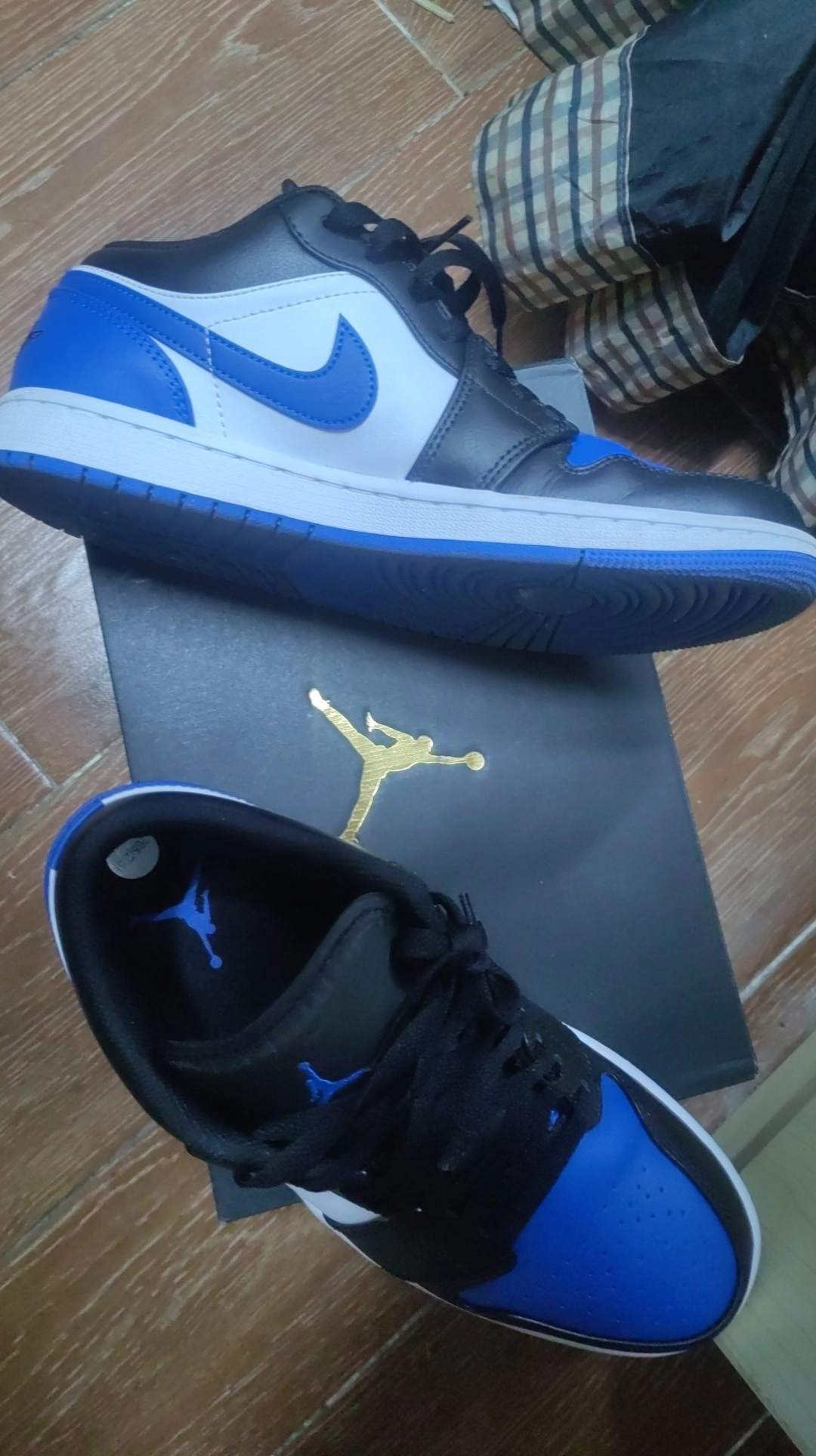 custom review-Jordan 1 Low Alternate Royal Toe