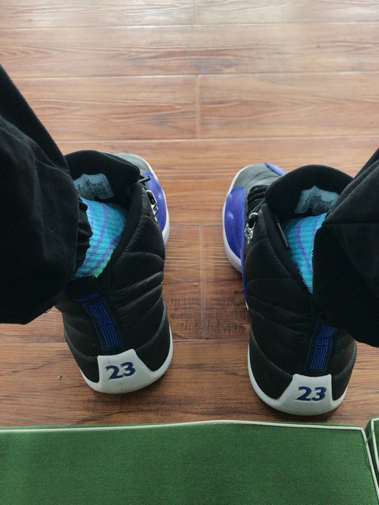 custom review-JORDAN 12 Retro Hyper Royal Women's