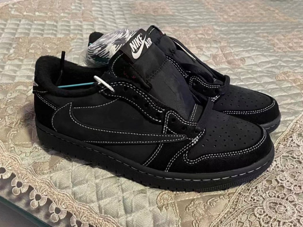 custom review-Jordan 1 Retro Low OG SP Travis Scott Black Phantom