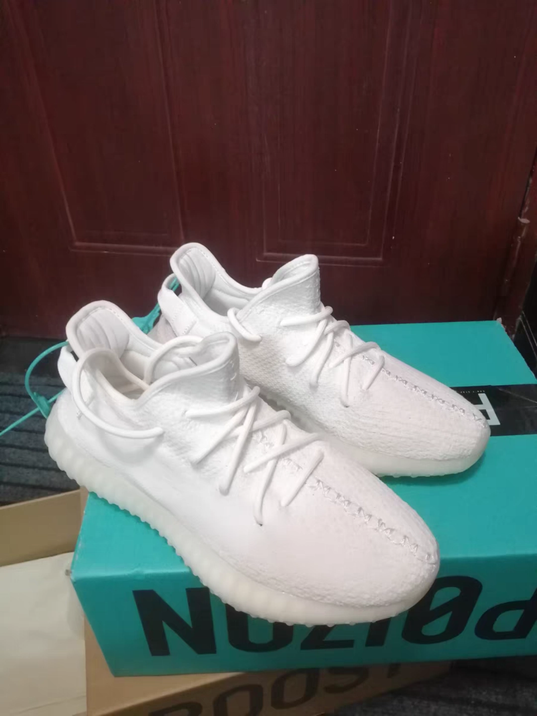 custom review-Adidas Yeezy Boost 350 V2 Bone Men
s