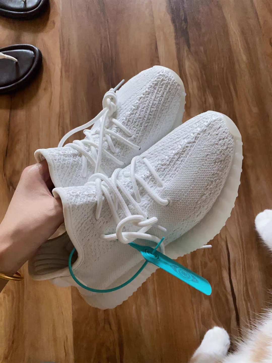 custom review-Adidas Yeezy Boost 350 V2 Bone Men
s
