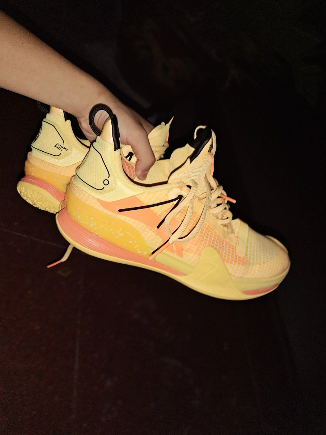 李宁 闪击七夏季版 萤火虫配色