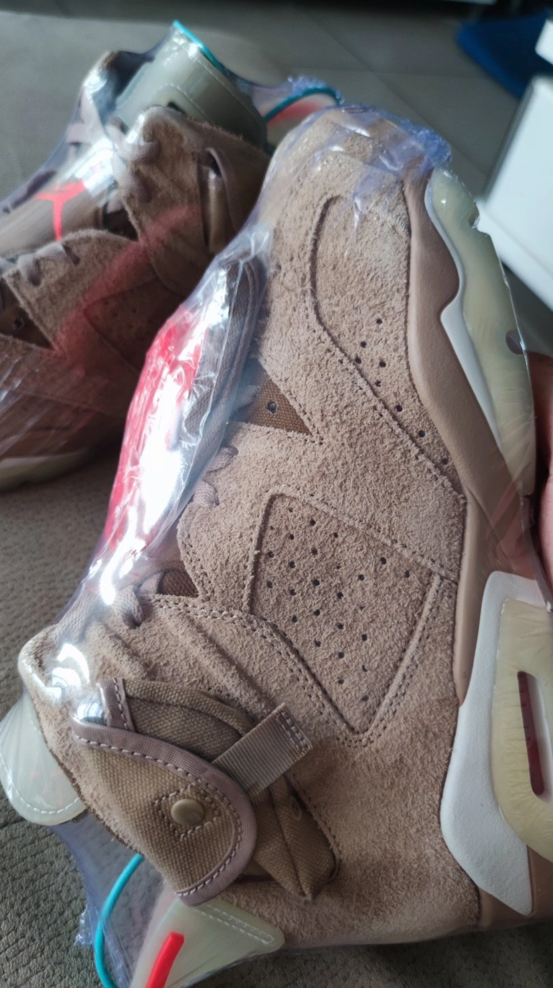 custom review-JORDAN 6 Retro Travis Scott British Khaki