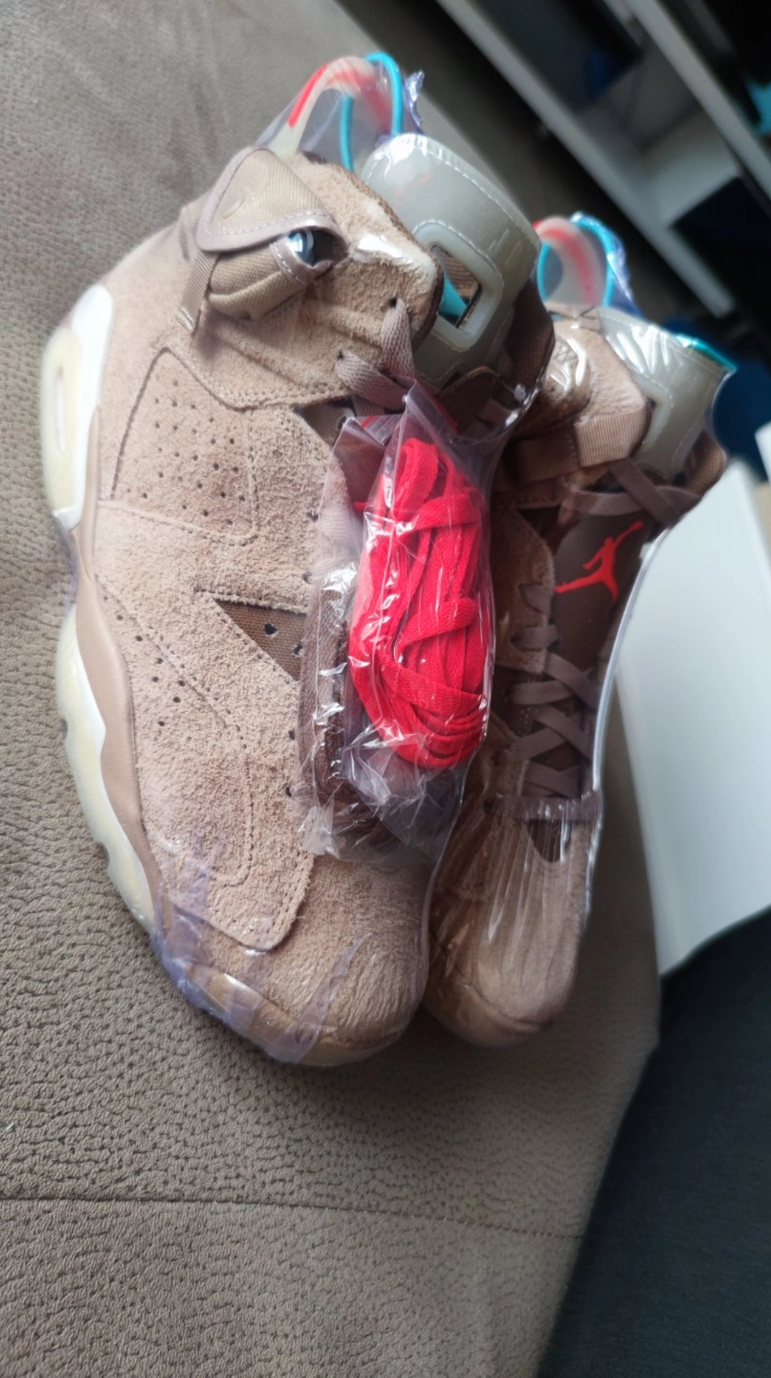 custom review-JORDAN 6 Retro Travis Scott British Khaki