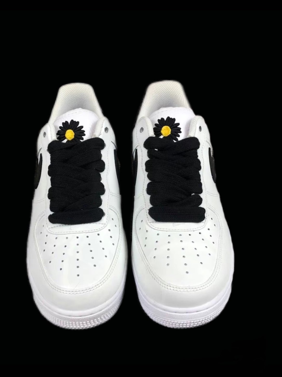 0"权志龙小维菊2.0黑白反系鞋带空军低帮经典百搭休闲运动板鞋.