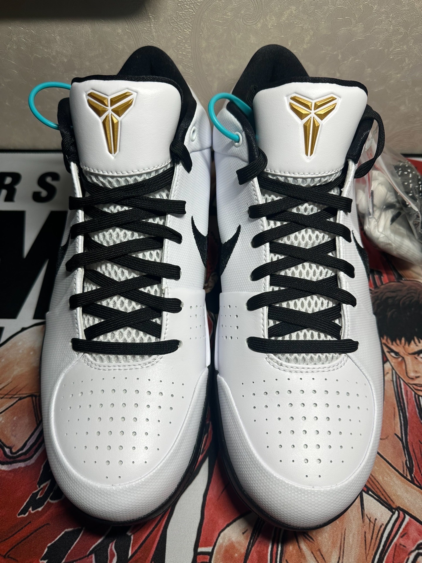 kobe4 gigi 黑白配色