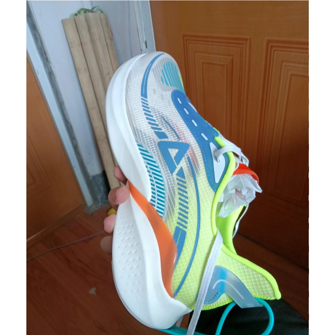 匹克轻弹002到底怎么样 是一款适合什么的跑鞋