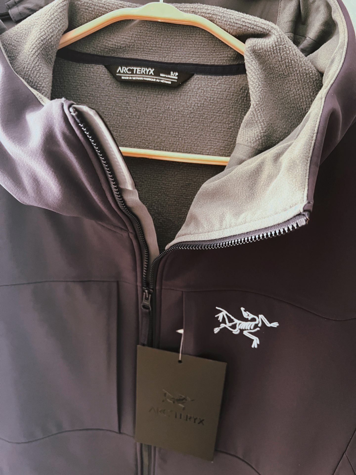 始祖鸟 gamma mx 连帽软壳