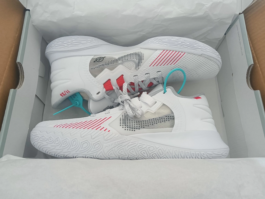 custom review-Nike Kyrie Flytrap 5 EP 'White University Red'