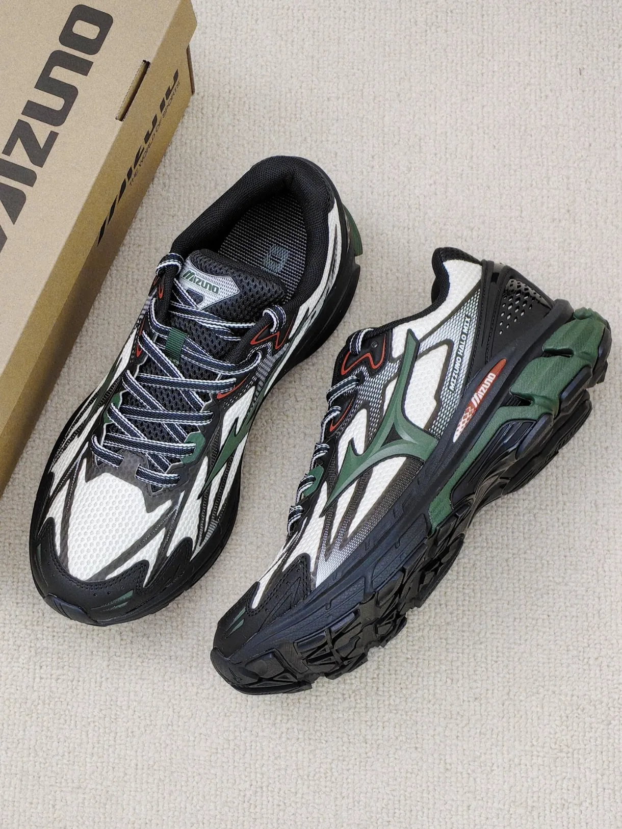 みりあん☺︎⑩ Mizuno Halo Mix Black Green White Black US M 10 - POIZON