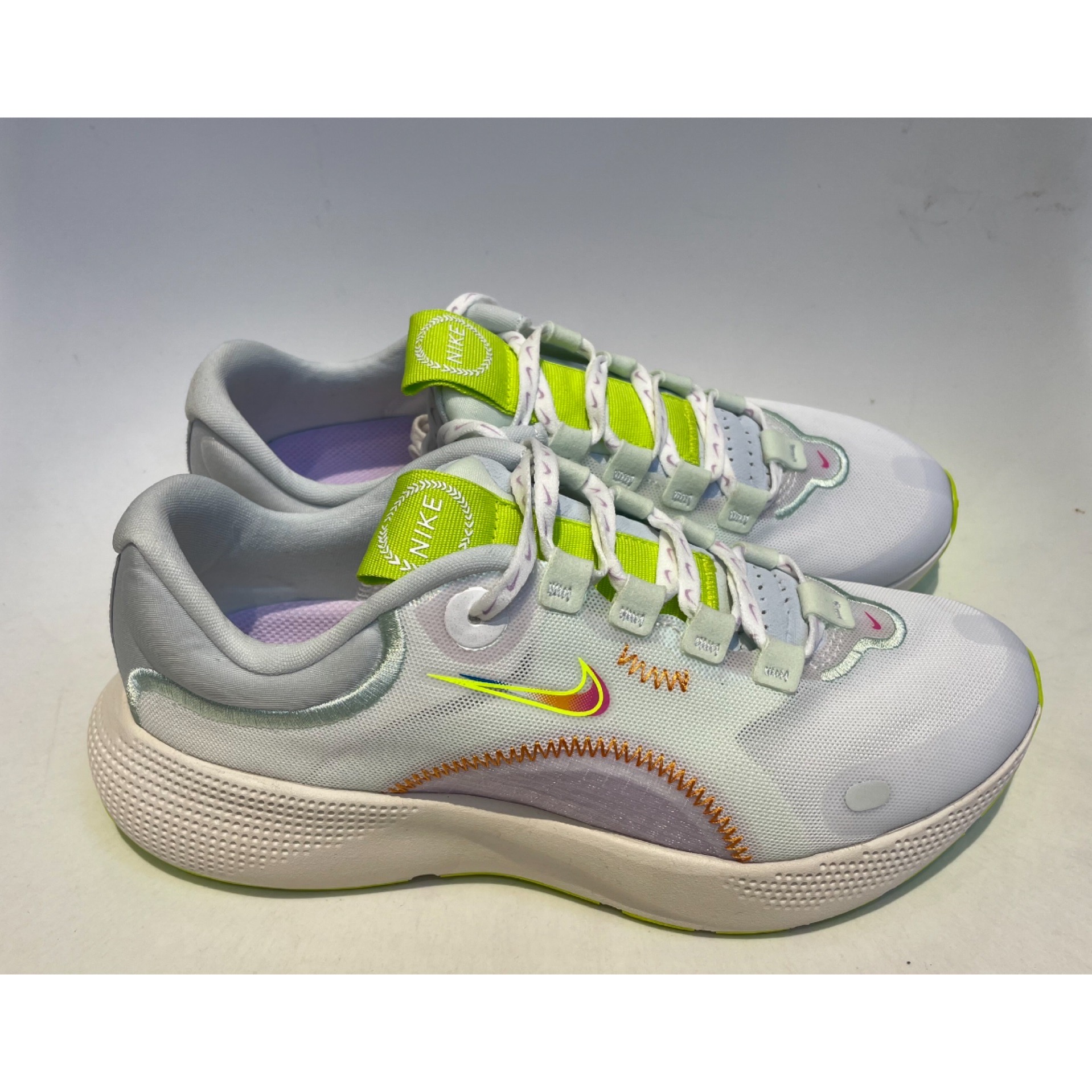 nike耐克女鞋react escape运动鞋跑步鞋