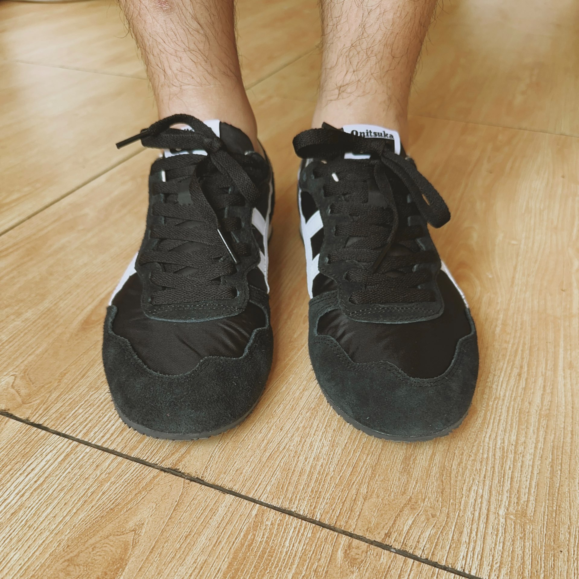 custom review-Onitsuka Tiger Serrano Black White