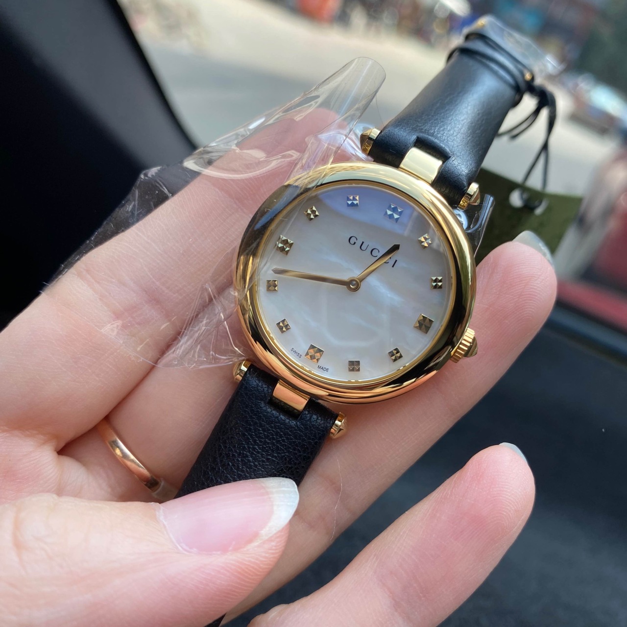 gucci黑金百搭高级感满满皮带手表