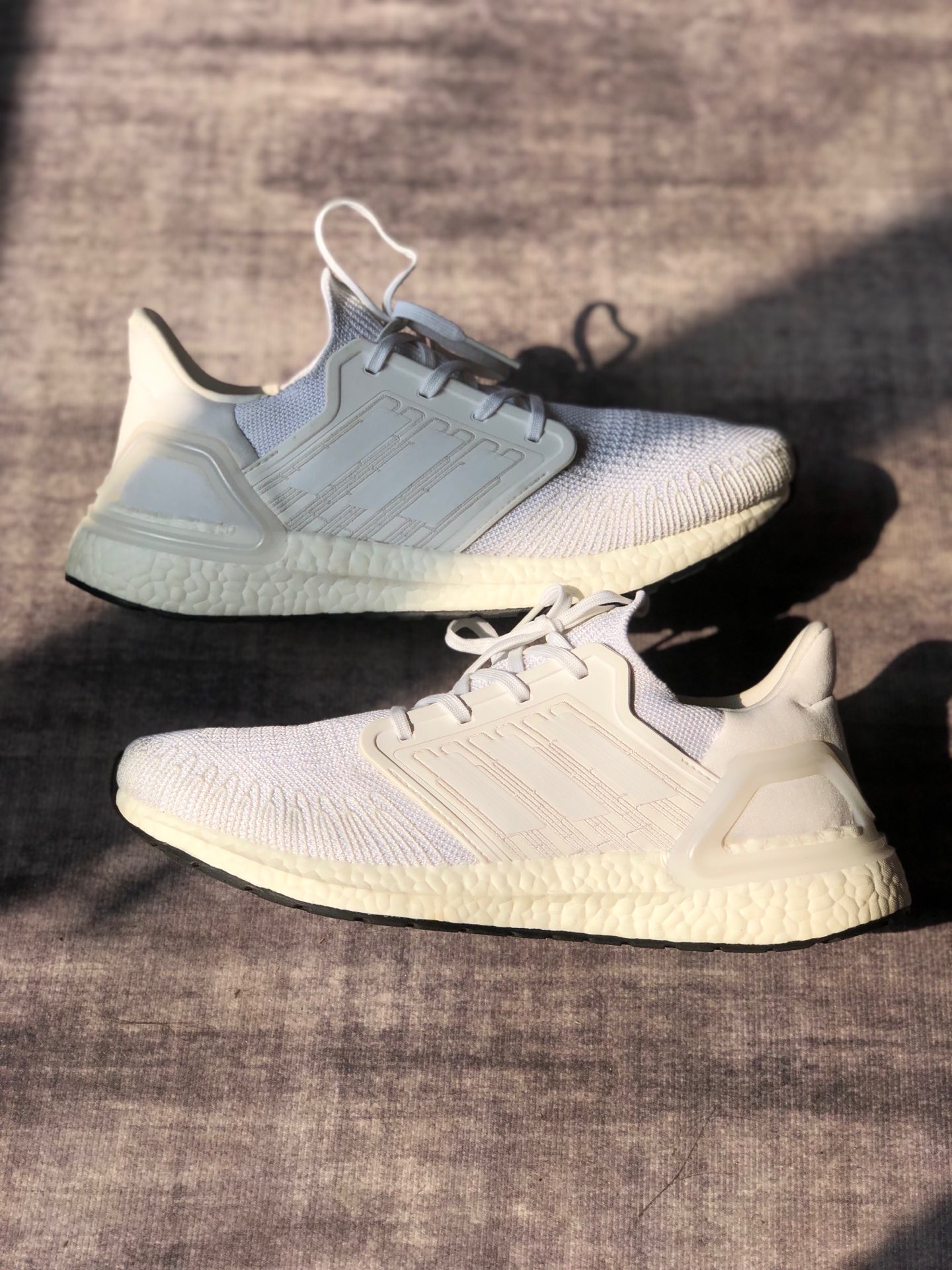 ultra boost 20 纯白
