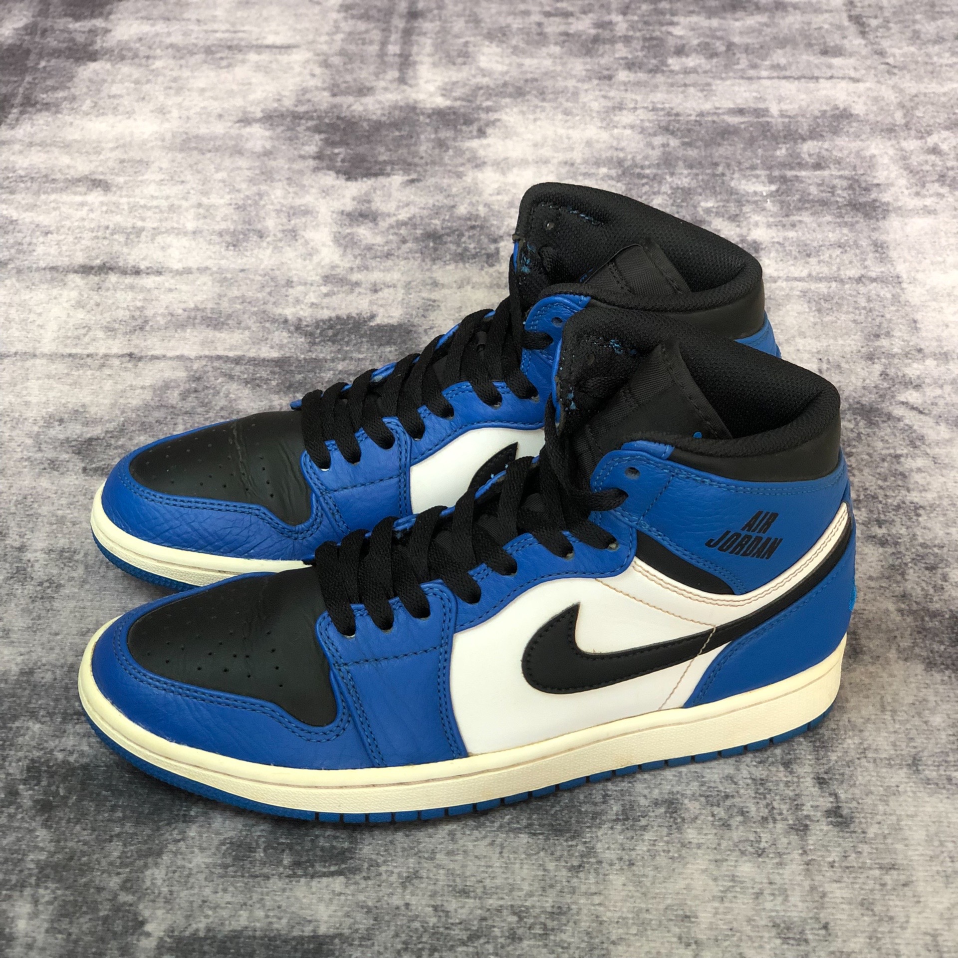 aj1标志飞翼图片