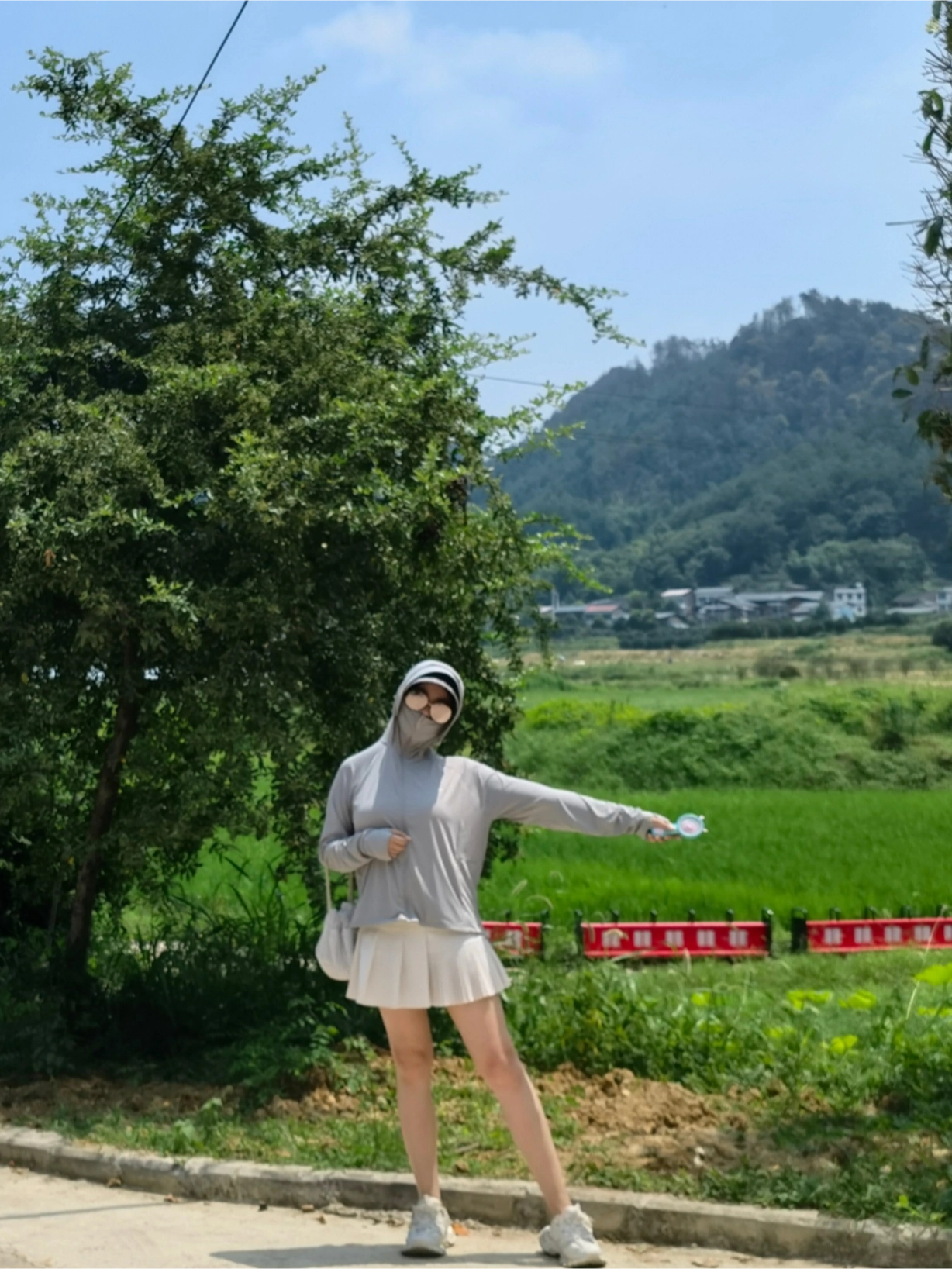 秋天紫外线也很高,防晒工作不能少