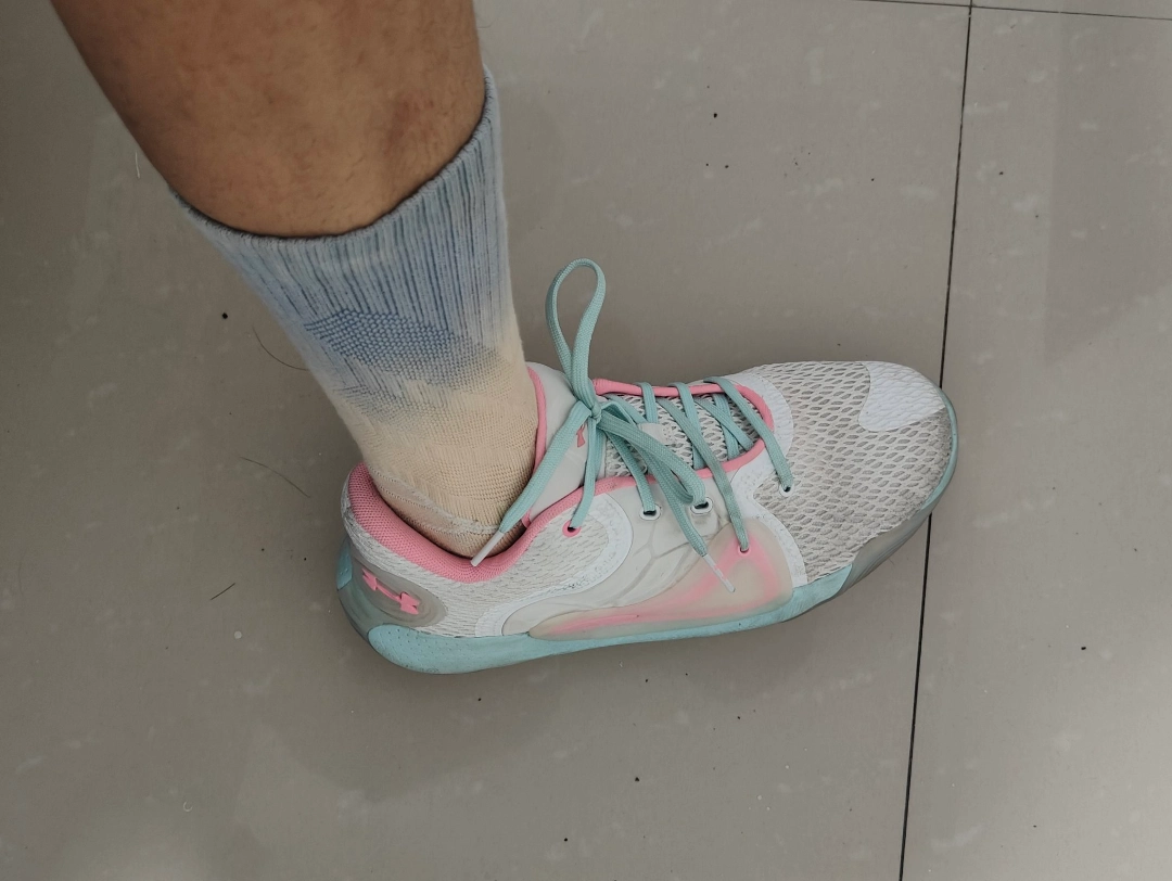 custom review-Under Armour Anatomix Spawn 2 'White Pink'