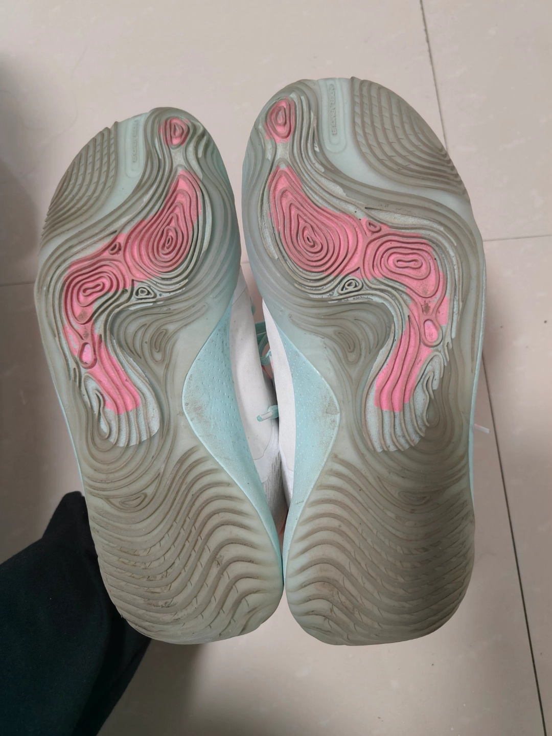 custom review-Under Armour Anatomix Spawn 2 'White Pink'
