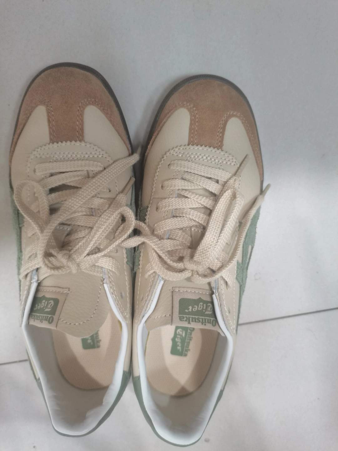custom review-Asics Onitsuka Tiger Tokuten Beige Green