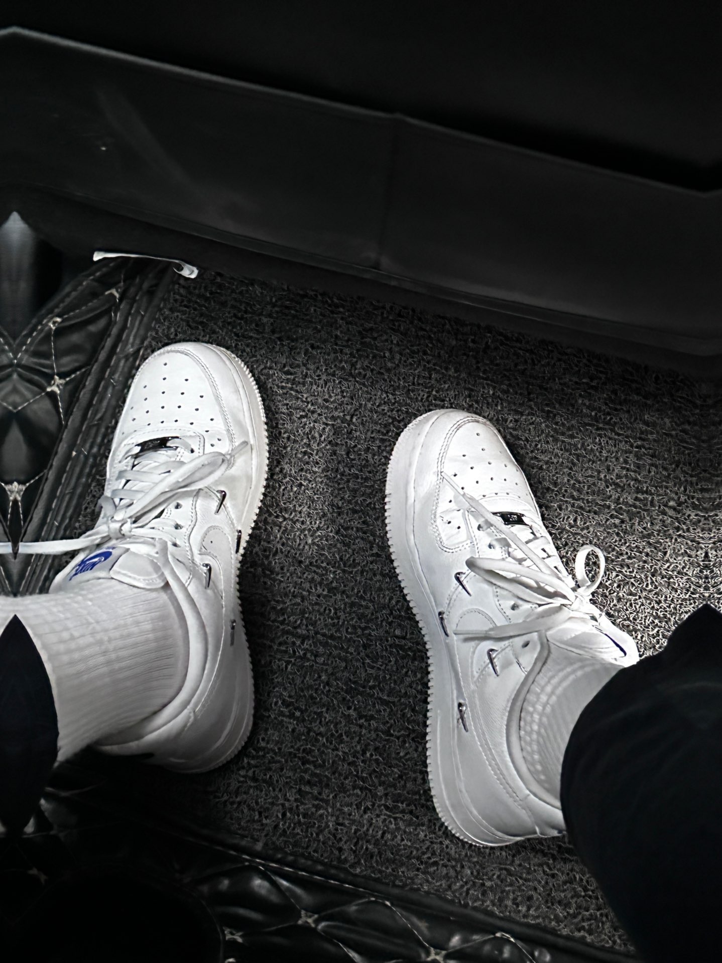 custom review-Nike Air Force 1 '07 Lx 'Sisterhood   White Metallic Silver' Women's