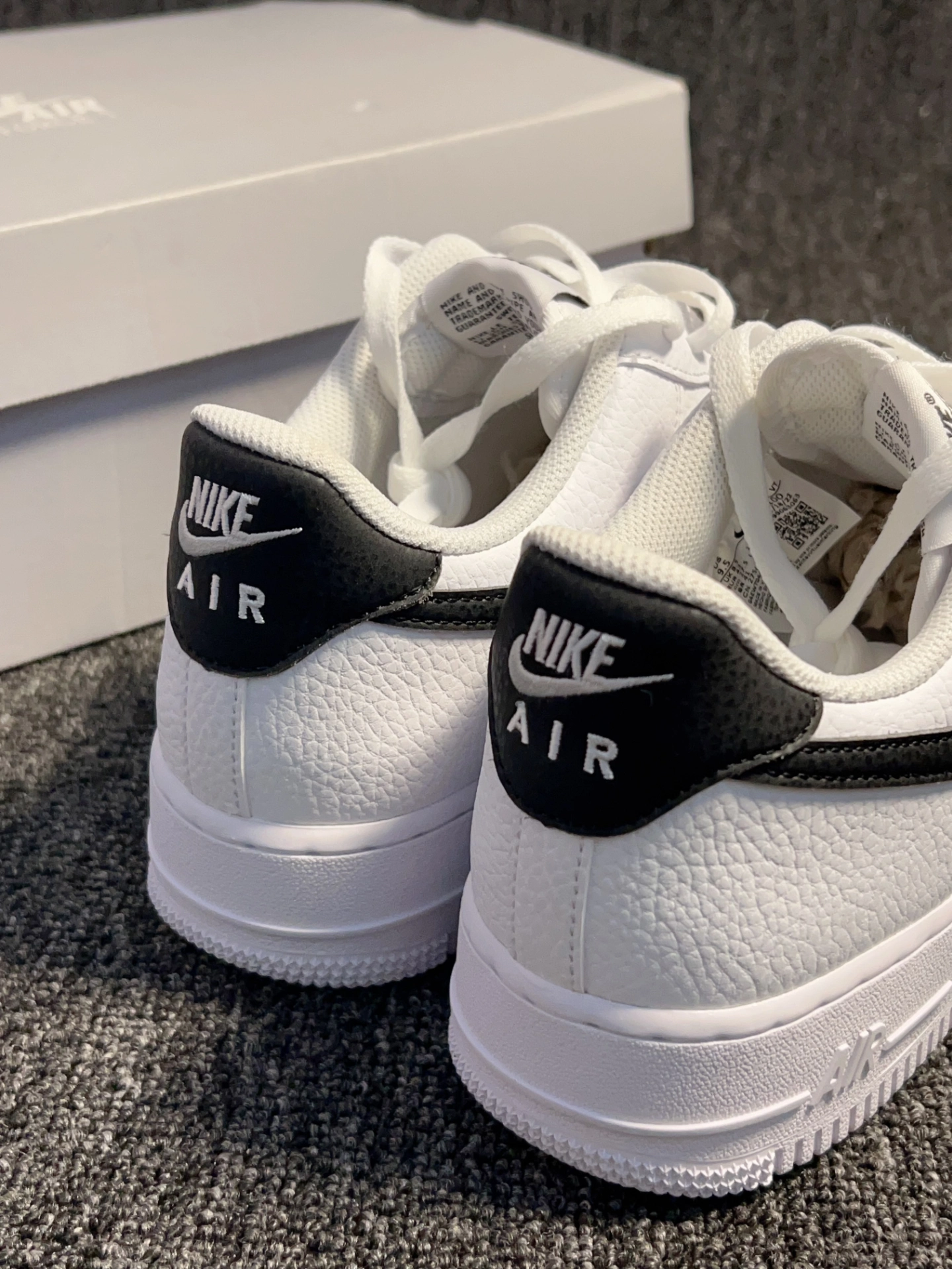 权志龙同款,黑白空军一号小板鞋男女同款