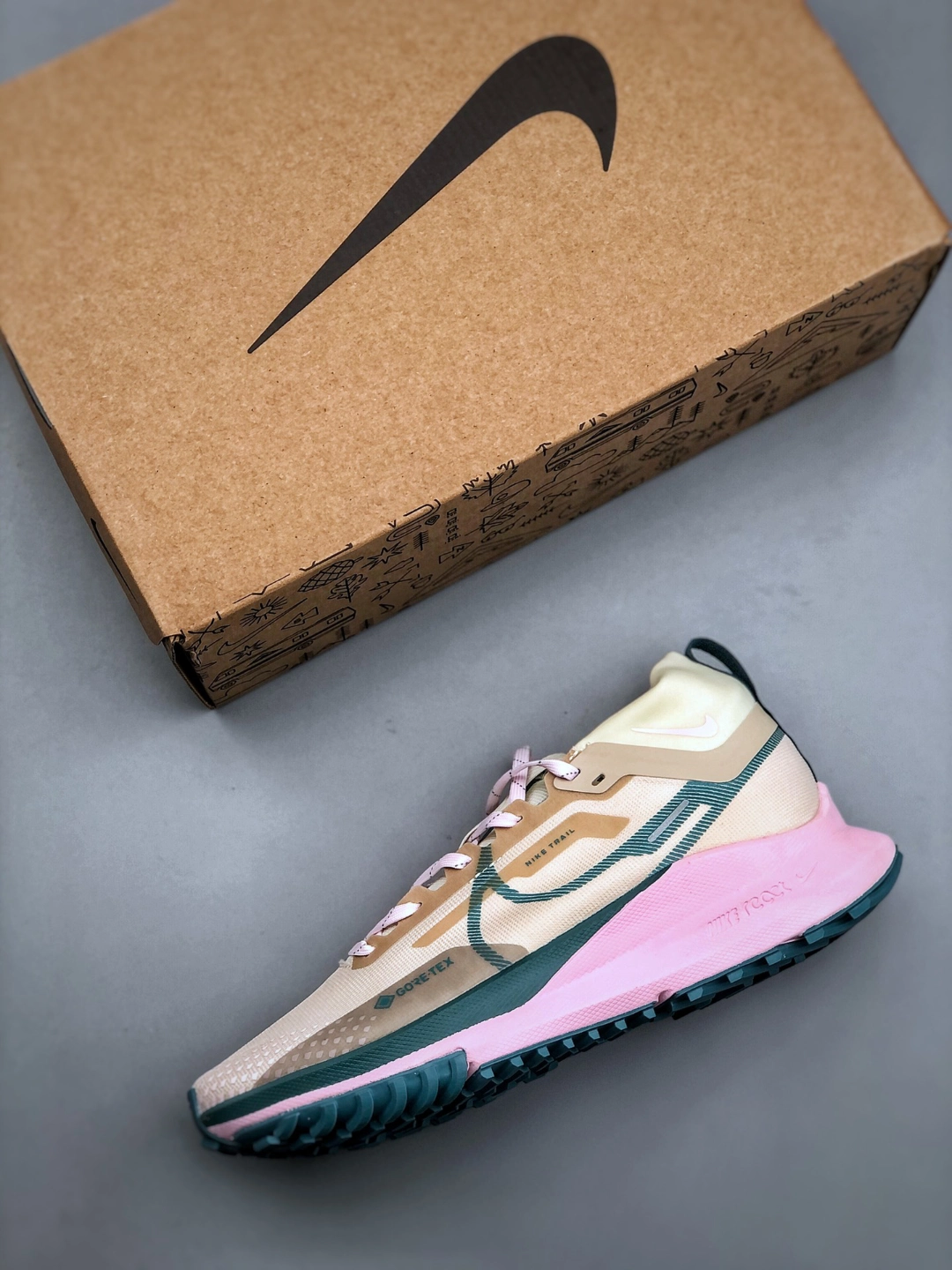 耐克冷门颜值惊艳的跑鞋