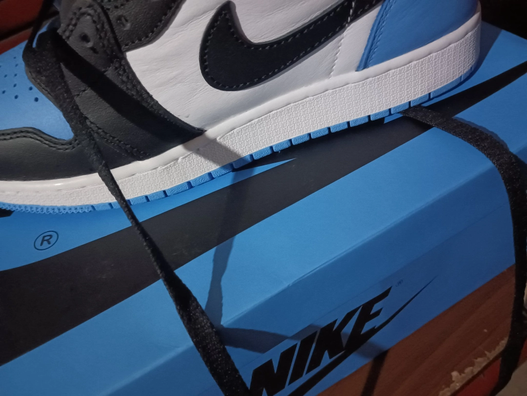 custom review-Nike Air Jordan 3 Retro UNC 2020 CT8532-104 Sz 10.5