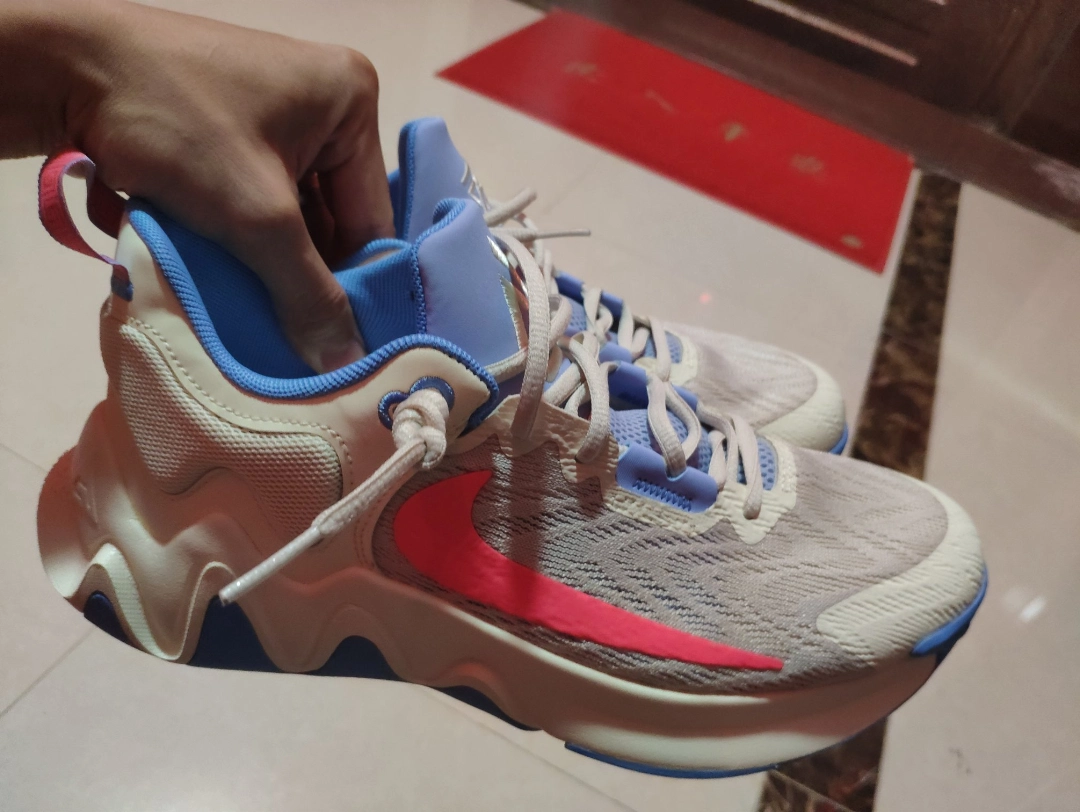 custom review-Nike Giannis Immortality 2 Ep 'University Blue'