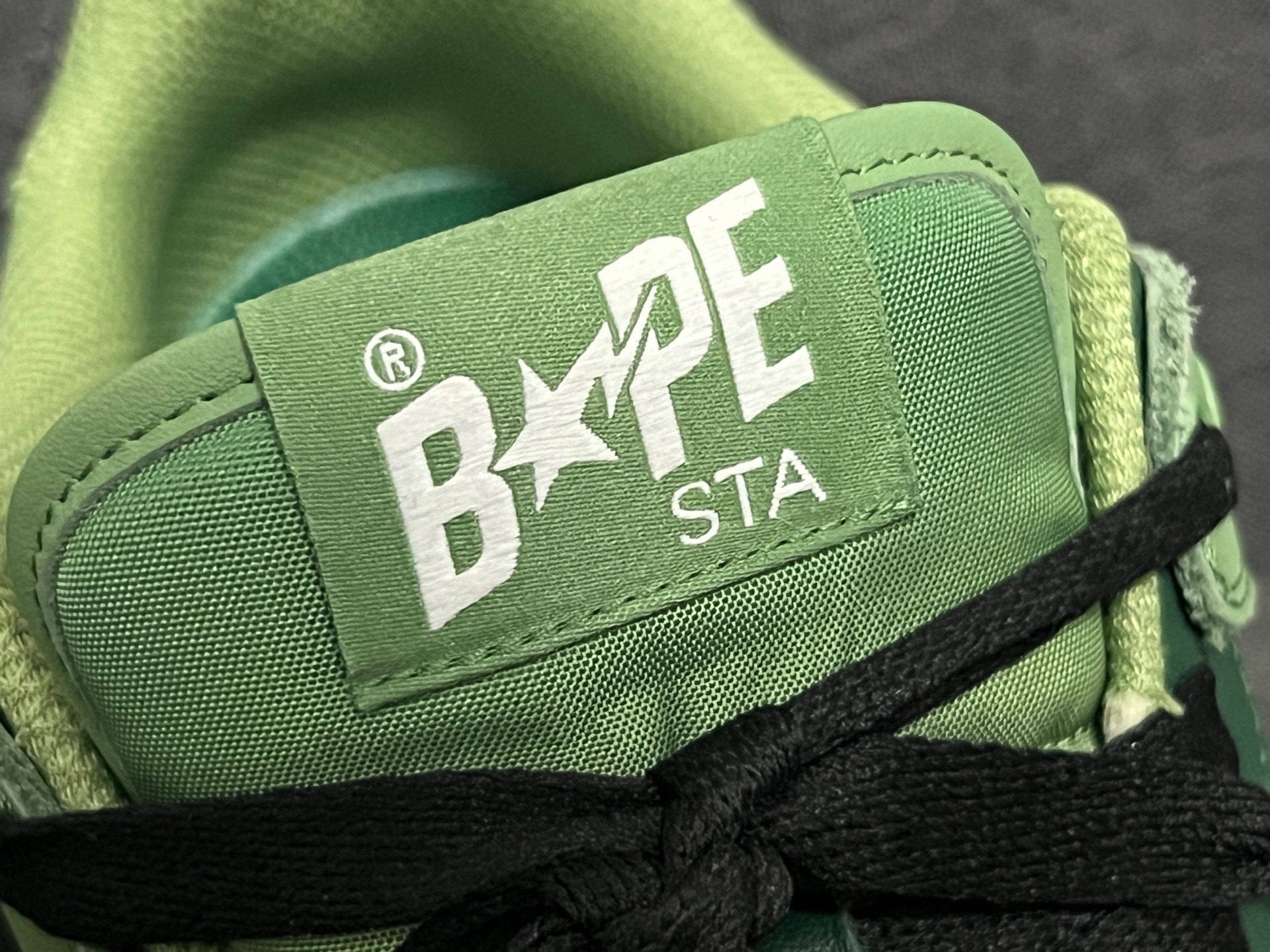 Реплики магазин сумок-Как определить bape подлинны
