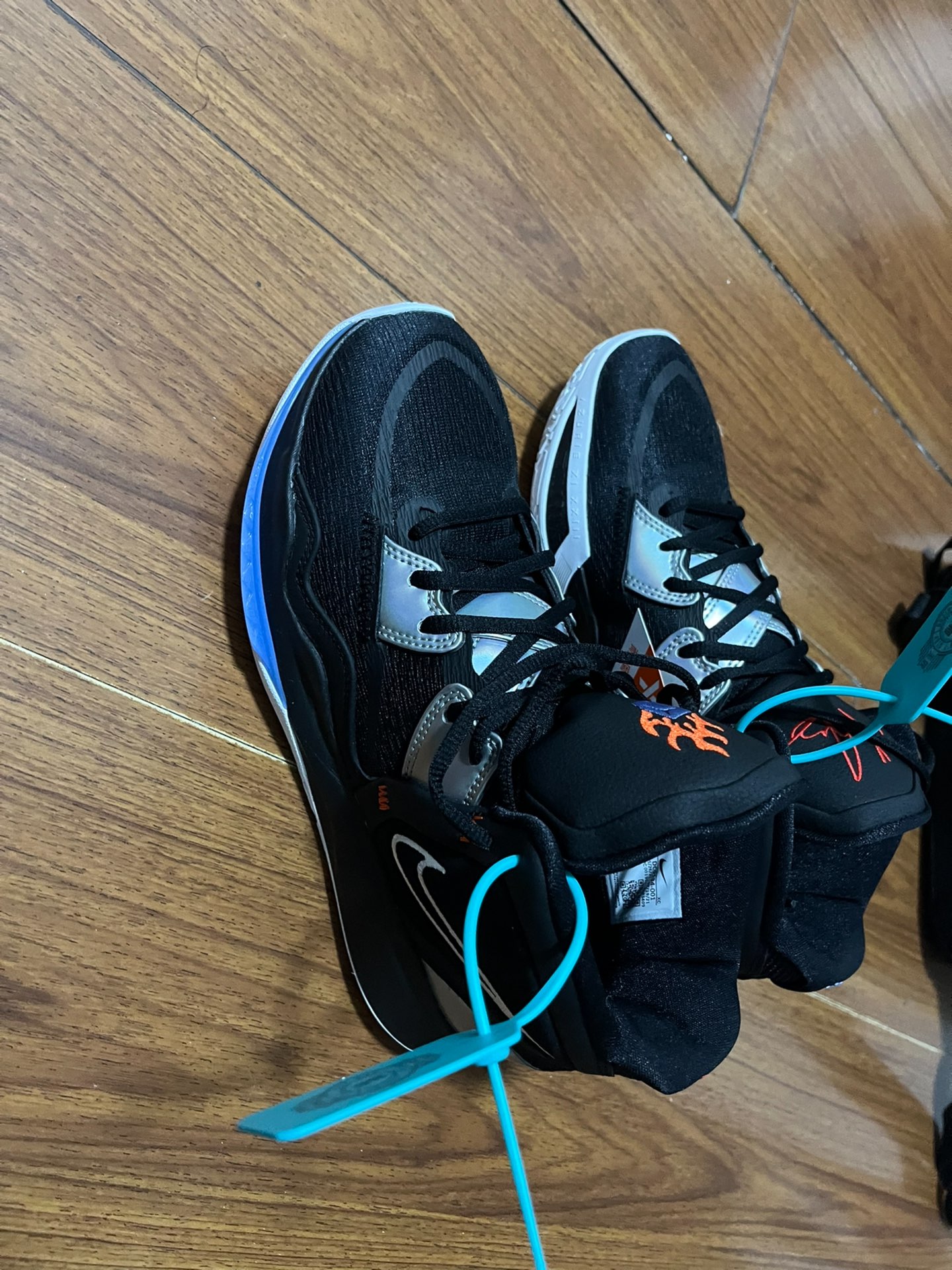 custom review-Nike Kyrie Infinity EP 'Fire And Ice'