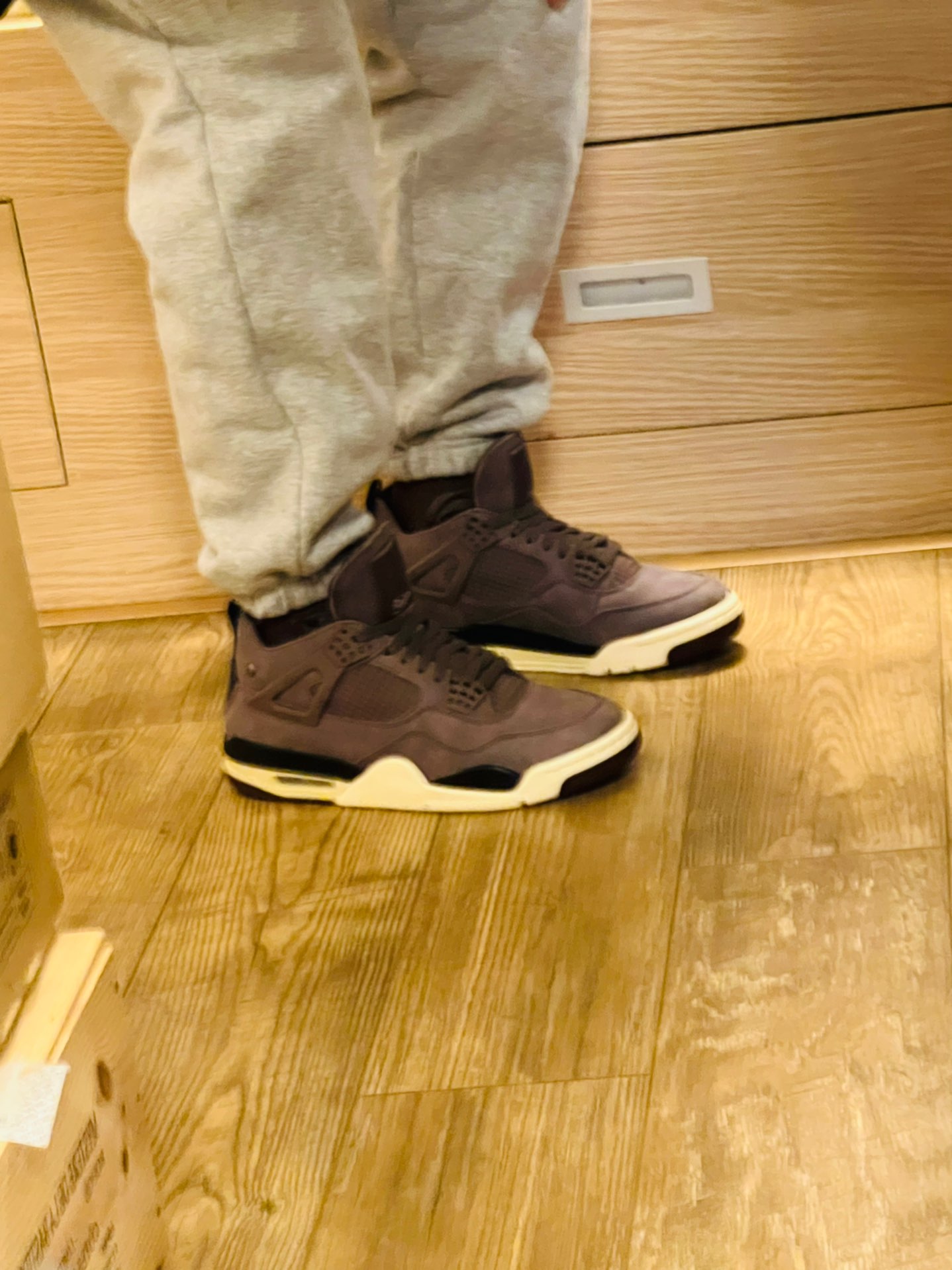 custom review-Air Jordan 4 X A Ma Maneire 'Violet Ore'