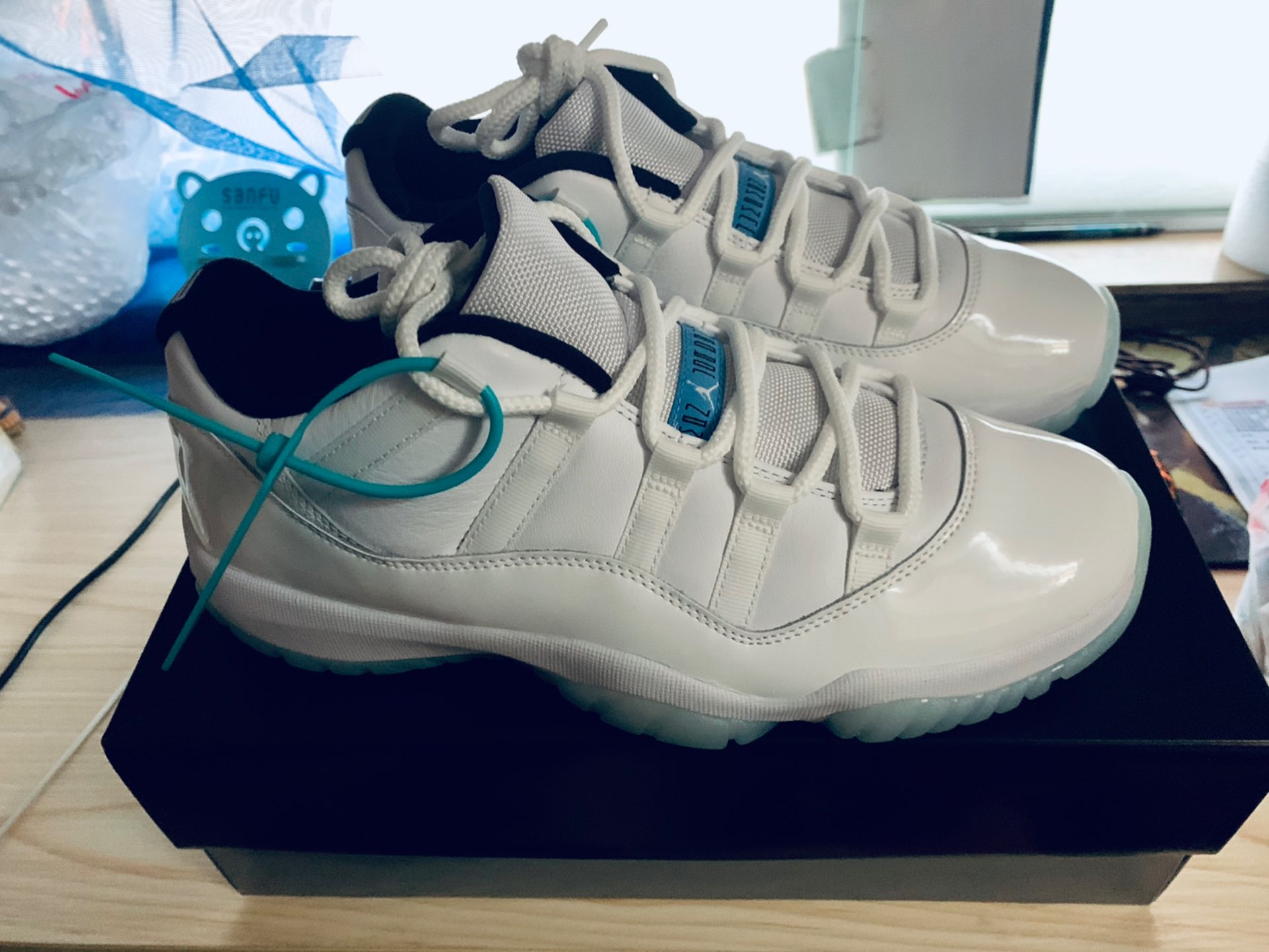 custom review-Jordan Air Jordan 11 Retro Low 'Legend Blue' Low Top Винтажные баскетбольные кроссовки Унисекс Белый Синий