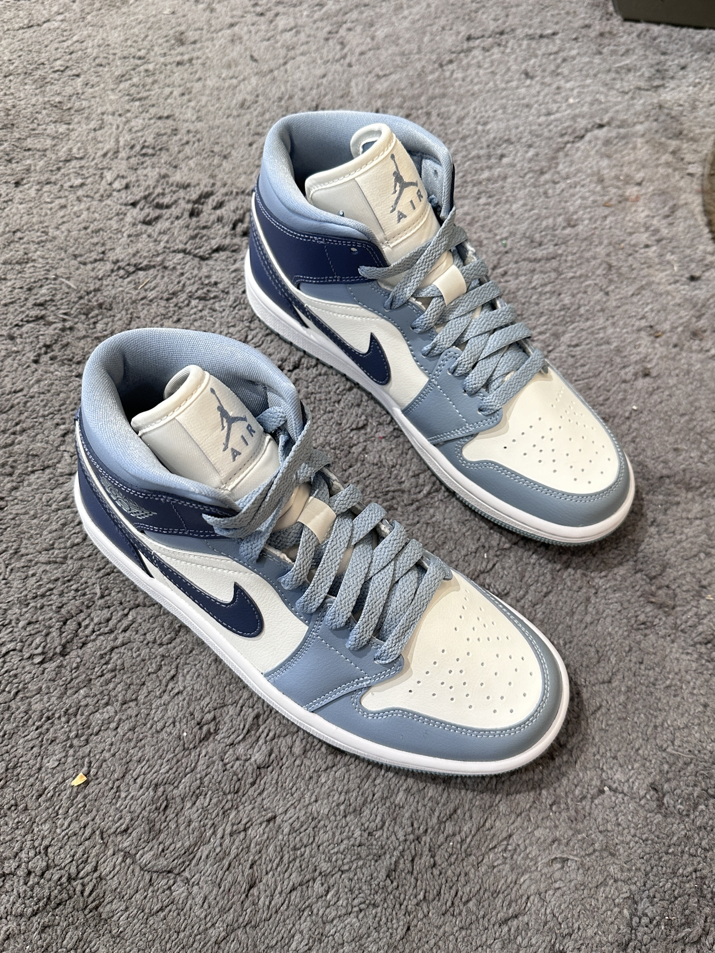 aj1女款雾霾蓝超酷