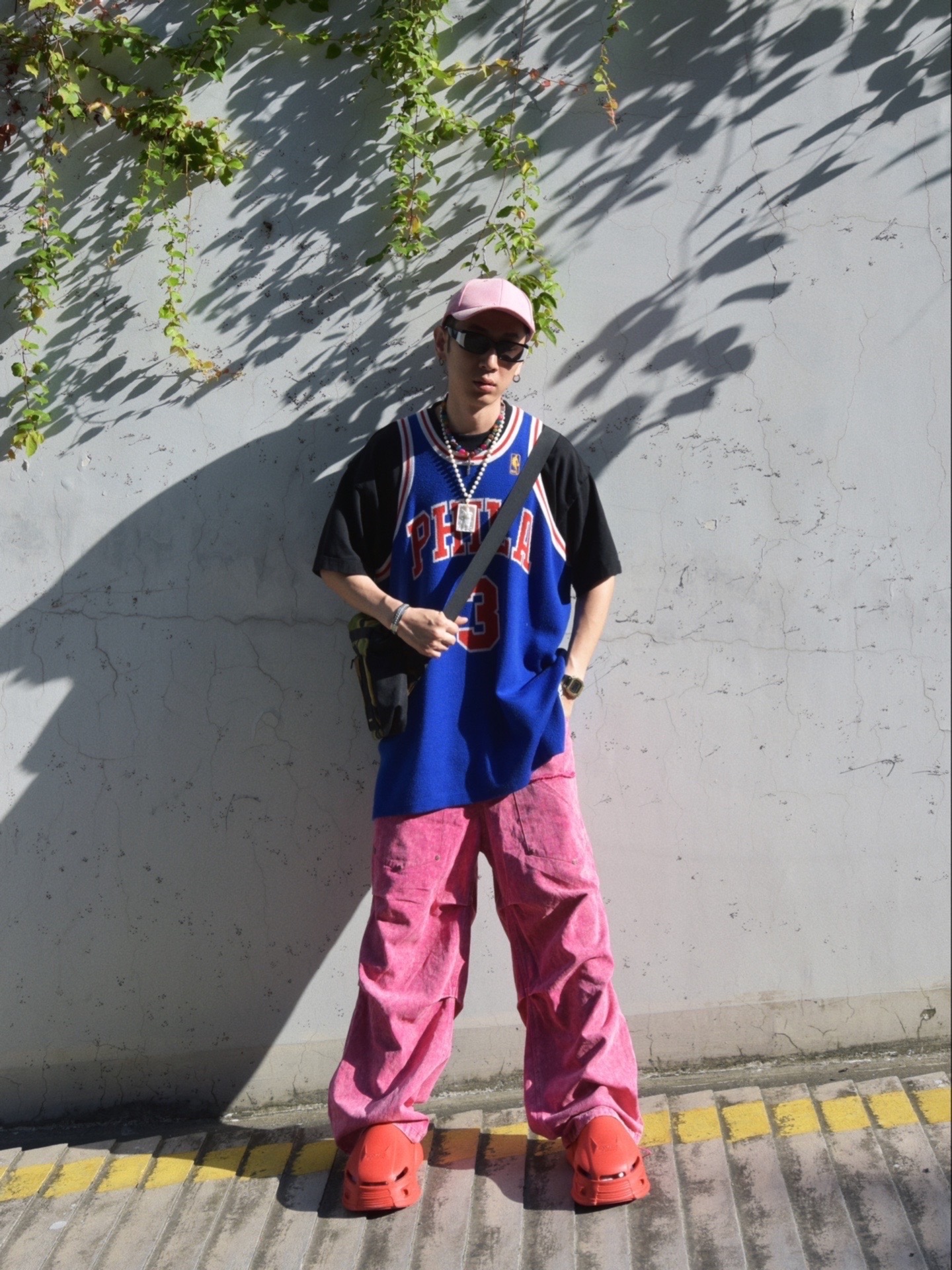 简单的色彩搭配 #男生的ootd  #复古球衣穿搭 #时髦精的夏日撞色穿搭