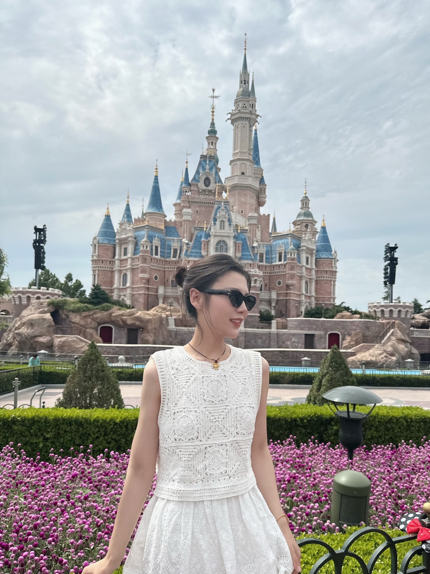 去迪士尼怎么能不带墨镜呢?