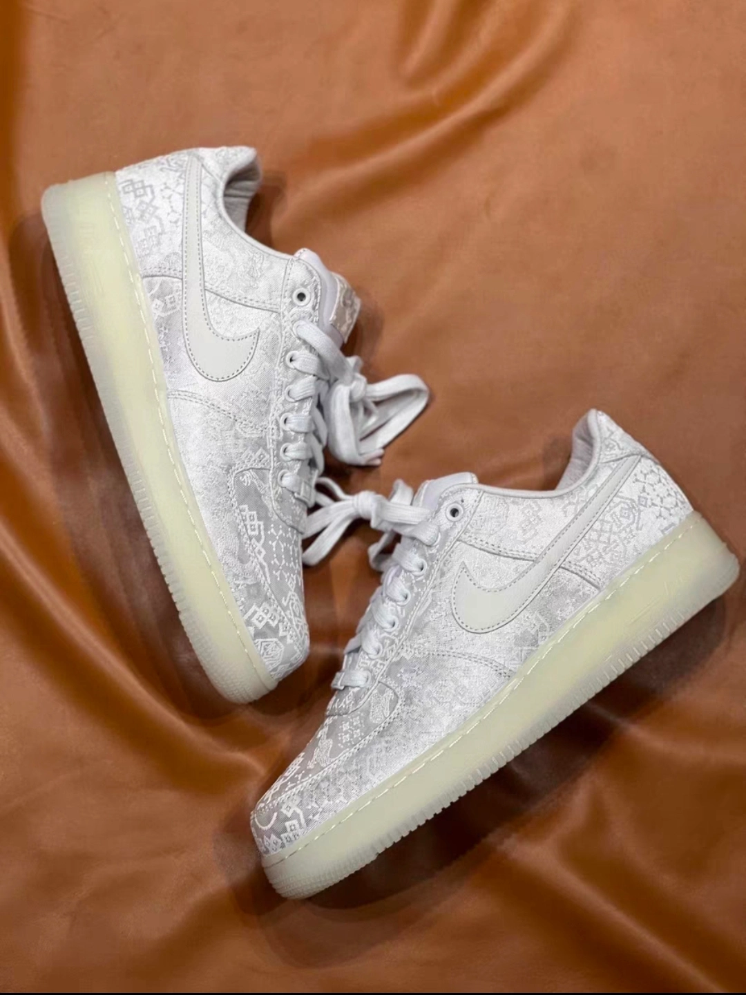 af1白丝绸这么狠?