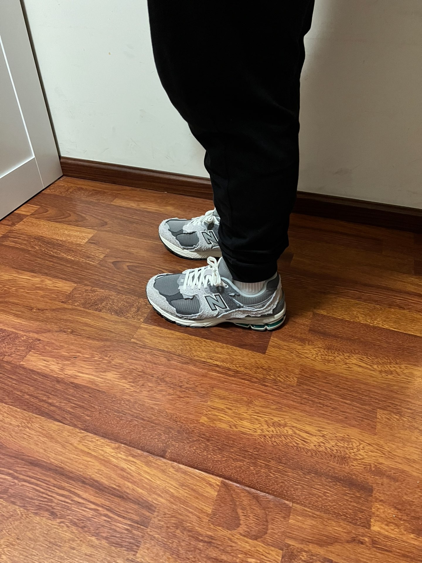 custom review-New Balance 2002R 'Protection Pack   Grey' Sneakers