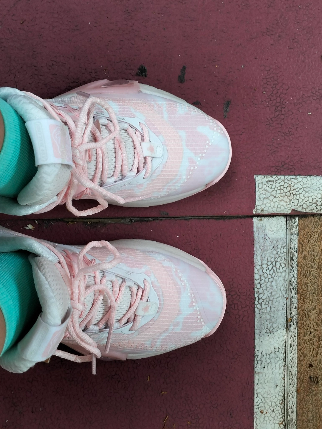 custom review-Anta Bubble Bomb Performance Basketball Shoes Women's Pink White