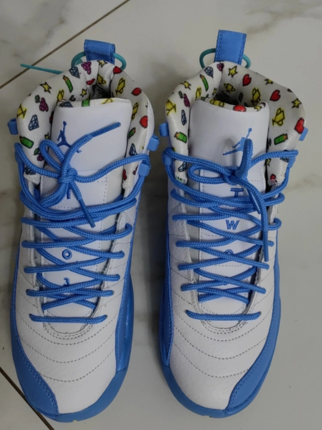 custom review-Jordan 12 Retro Emoji GS