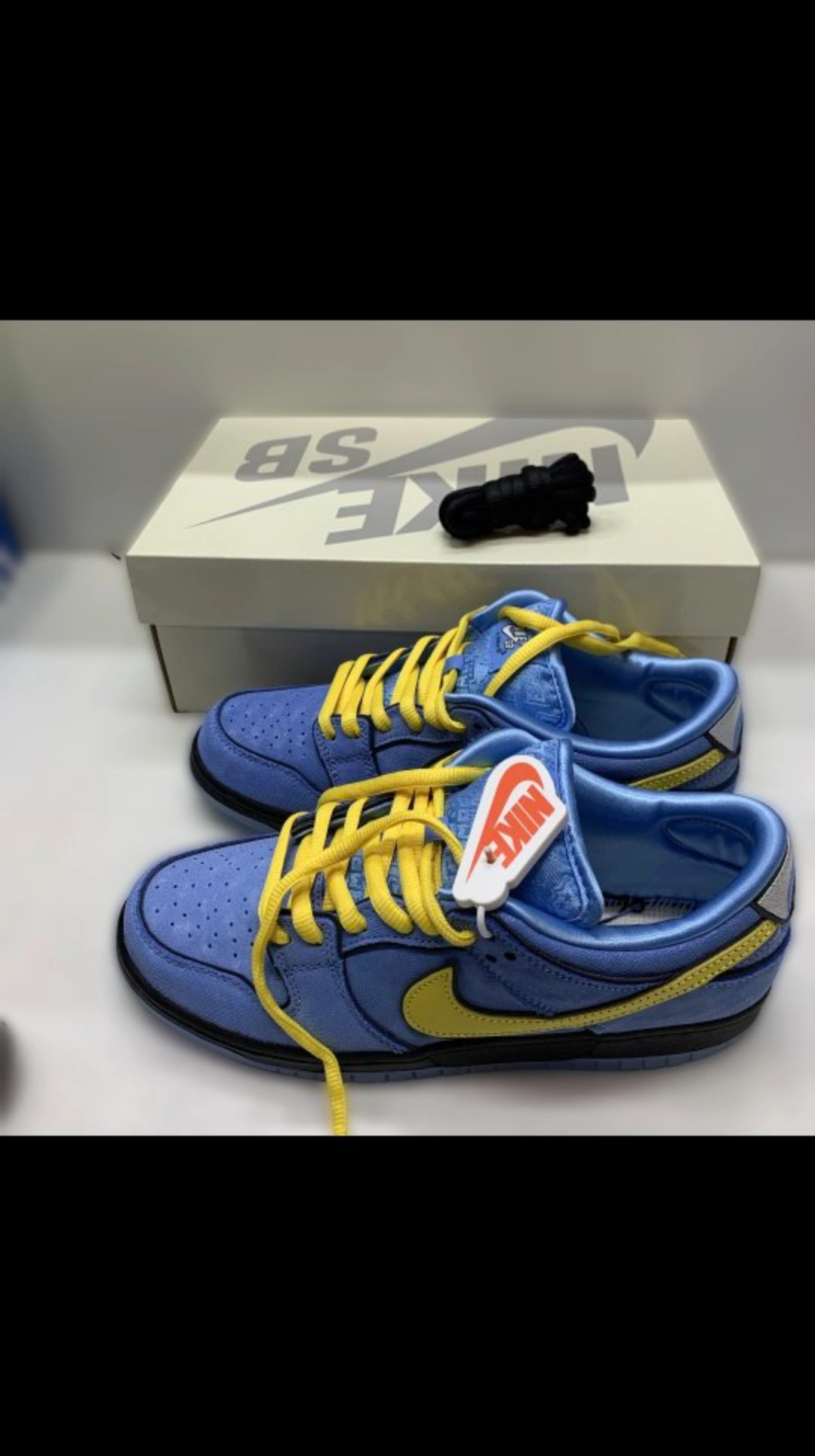 custom review-The Powerpuff Girls X Nike SB Dunk Low "Bubbles"