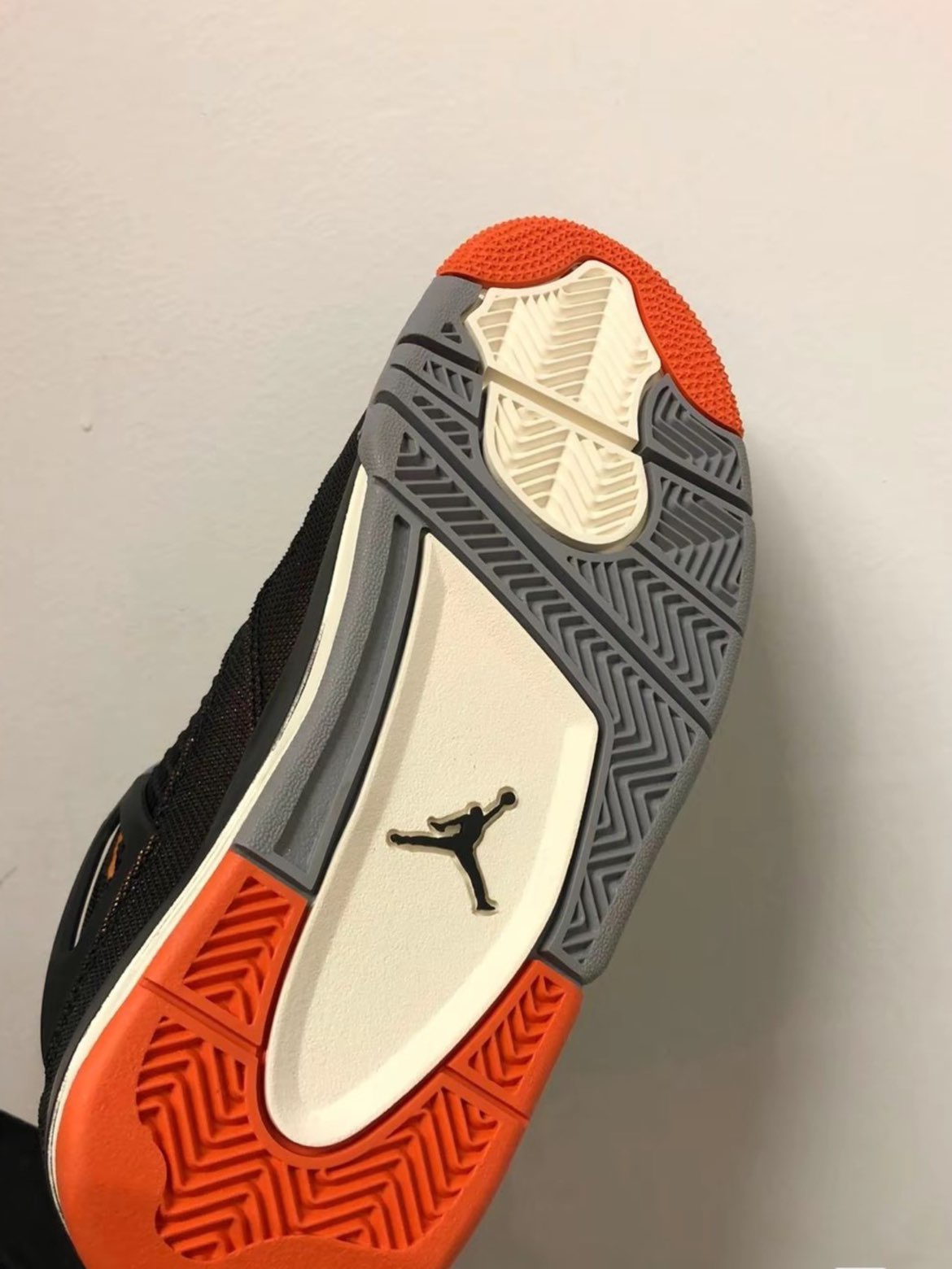 custom review-Air Jordan 4 Retro 'Starfish' Women's