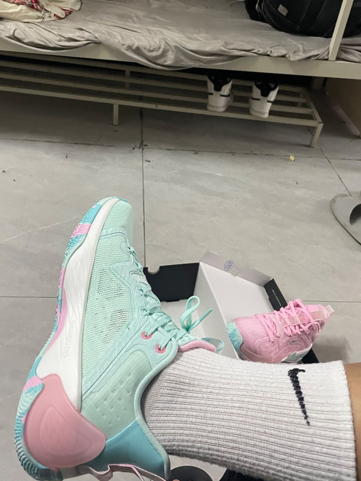 custom review-QIAODAN Poison Tooth Pro SE Basketball Shoes Men's Low top Pink