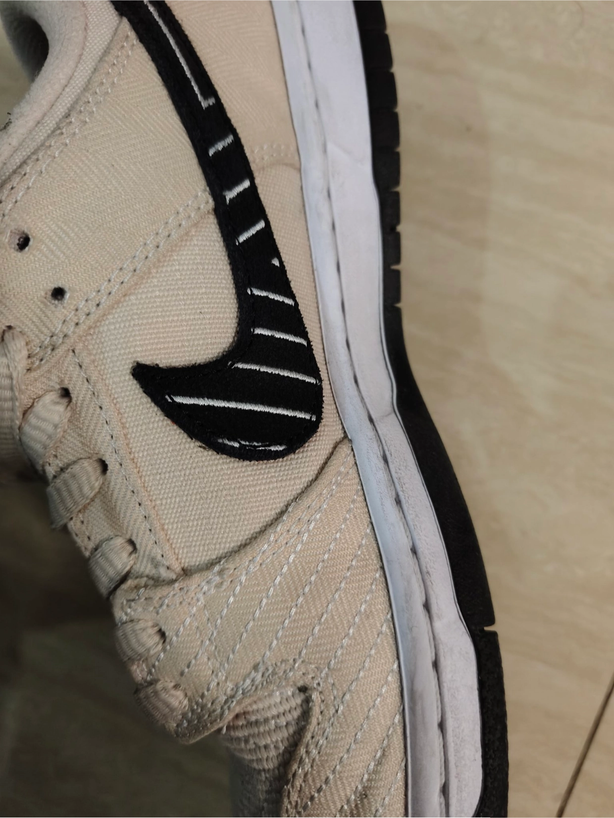 custom review-Nike Sb Dunk Low Albino & Preto