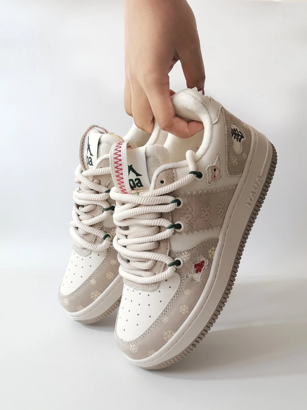 kappa这双鞋太有圣诞氛围了吧!