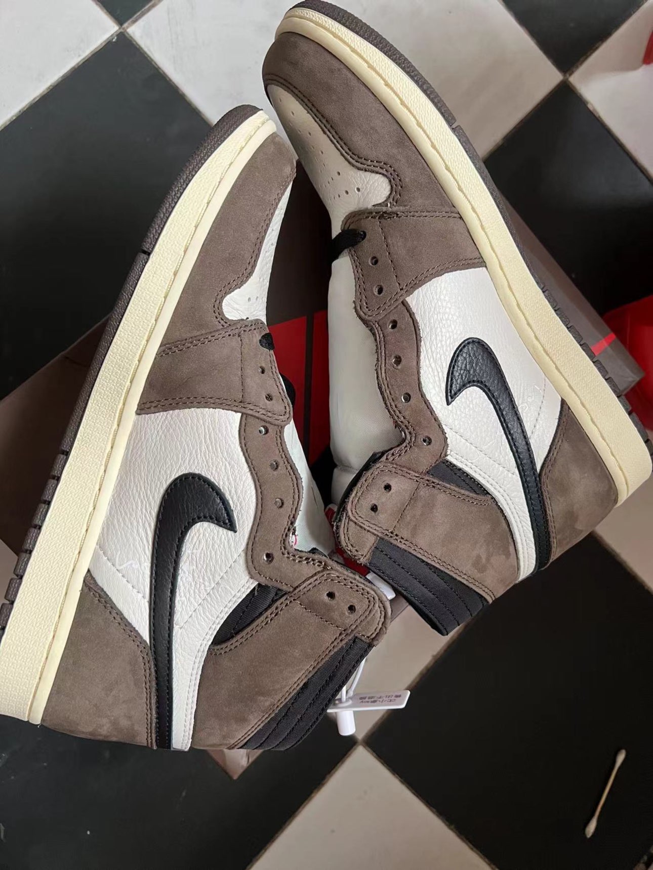 custom review-JORDAN 1 Retro High Og Sp Travis Scott Mocha